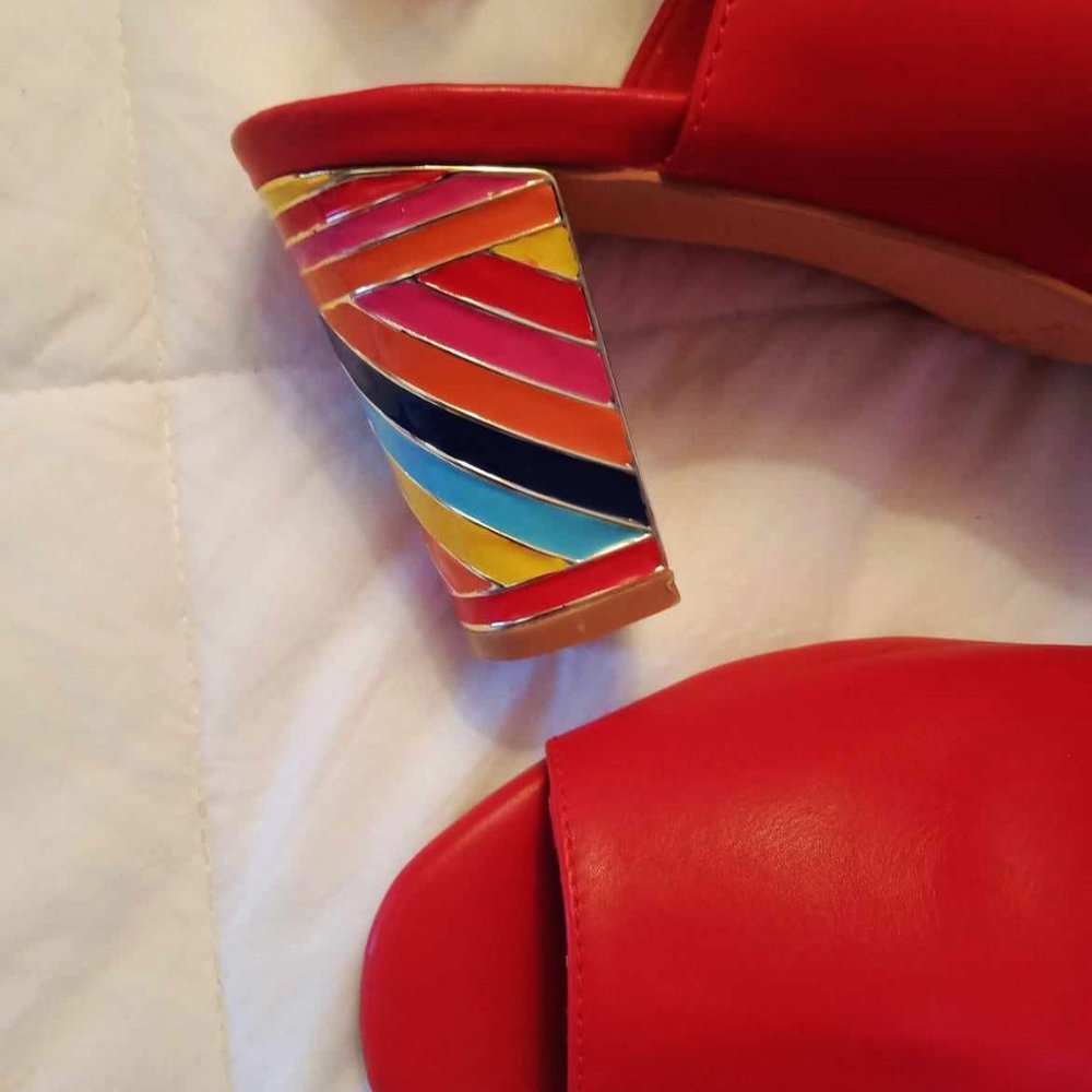 Party Shoes! Sassy red shoes with rainbow heel. I love Billy size 39 - Picture 1 of 8